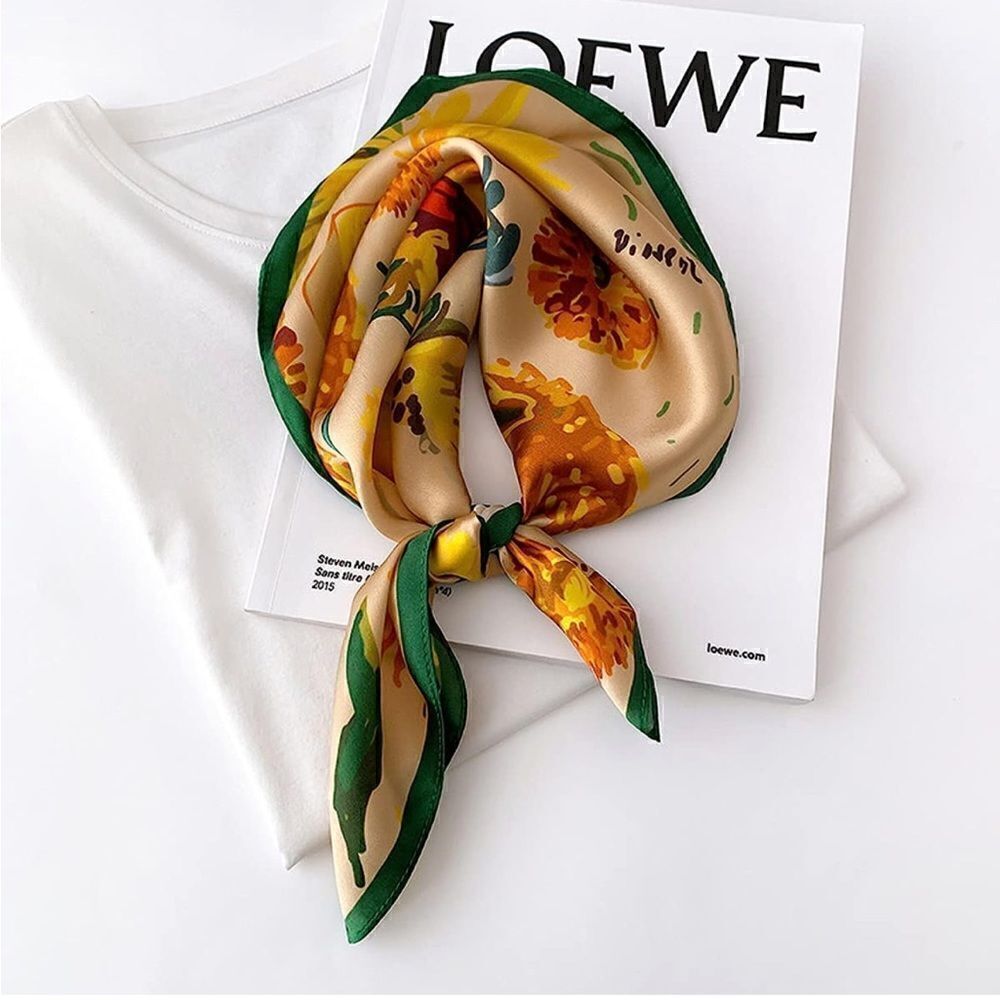 Daisy Silk Scarf 
